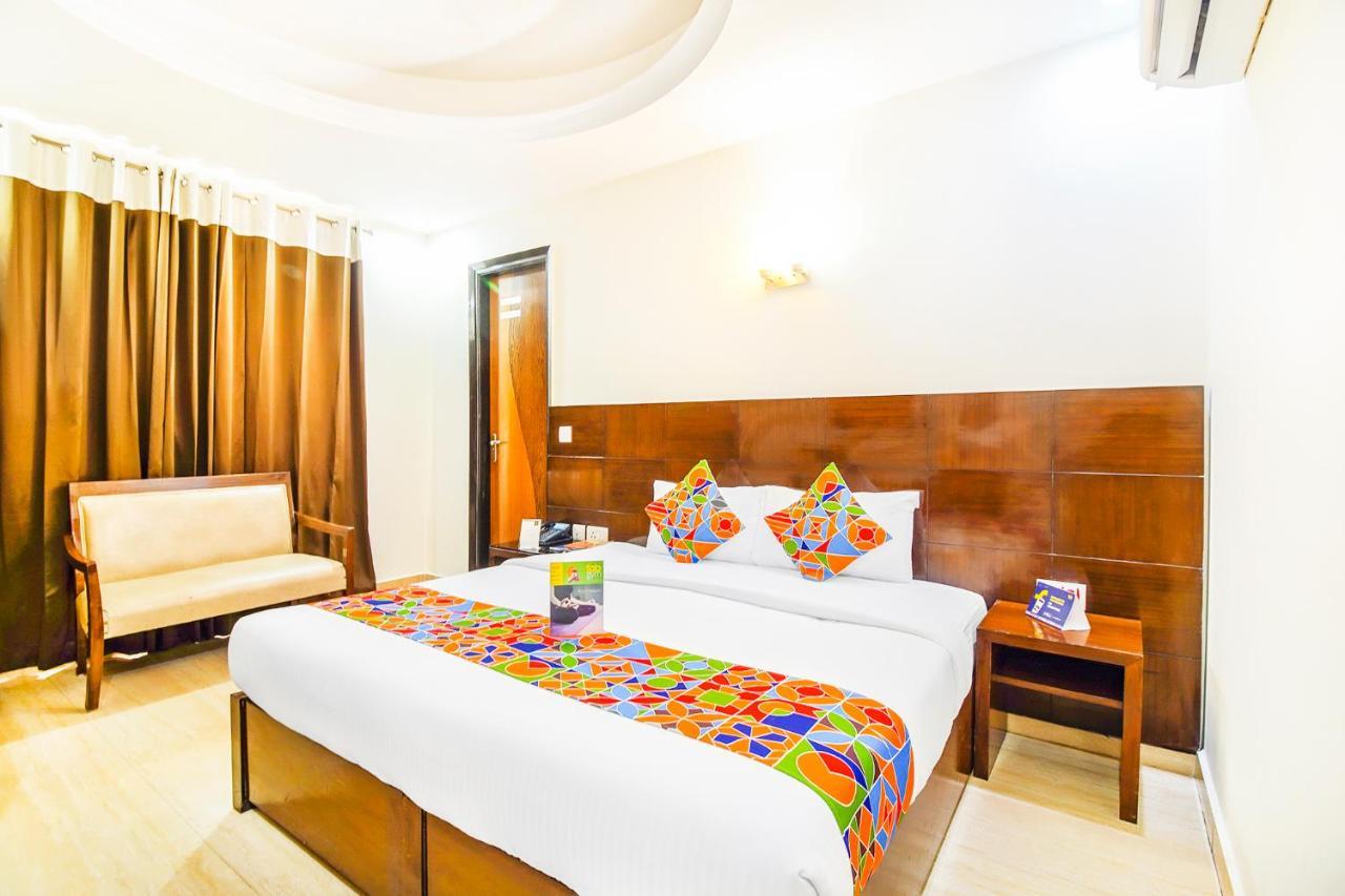 Fabhotel Marble Arch - Nr Karol Bagh Market Дели Экстерьер фото